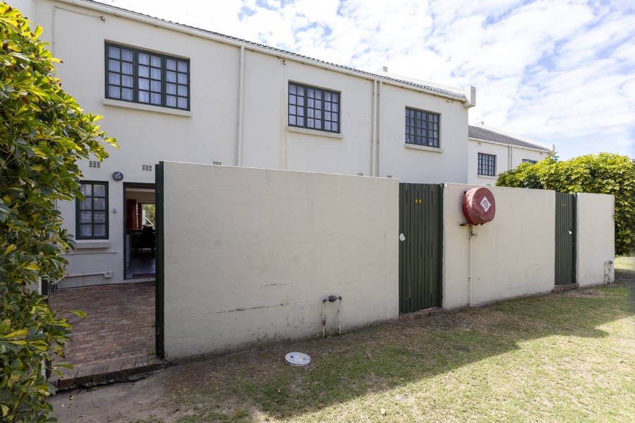 2 Bedroom Property for Sale in West Beach Eastern Cape